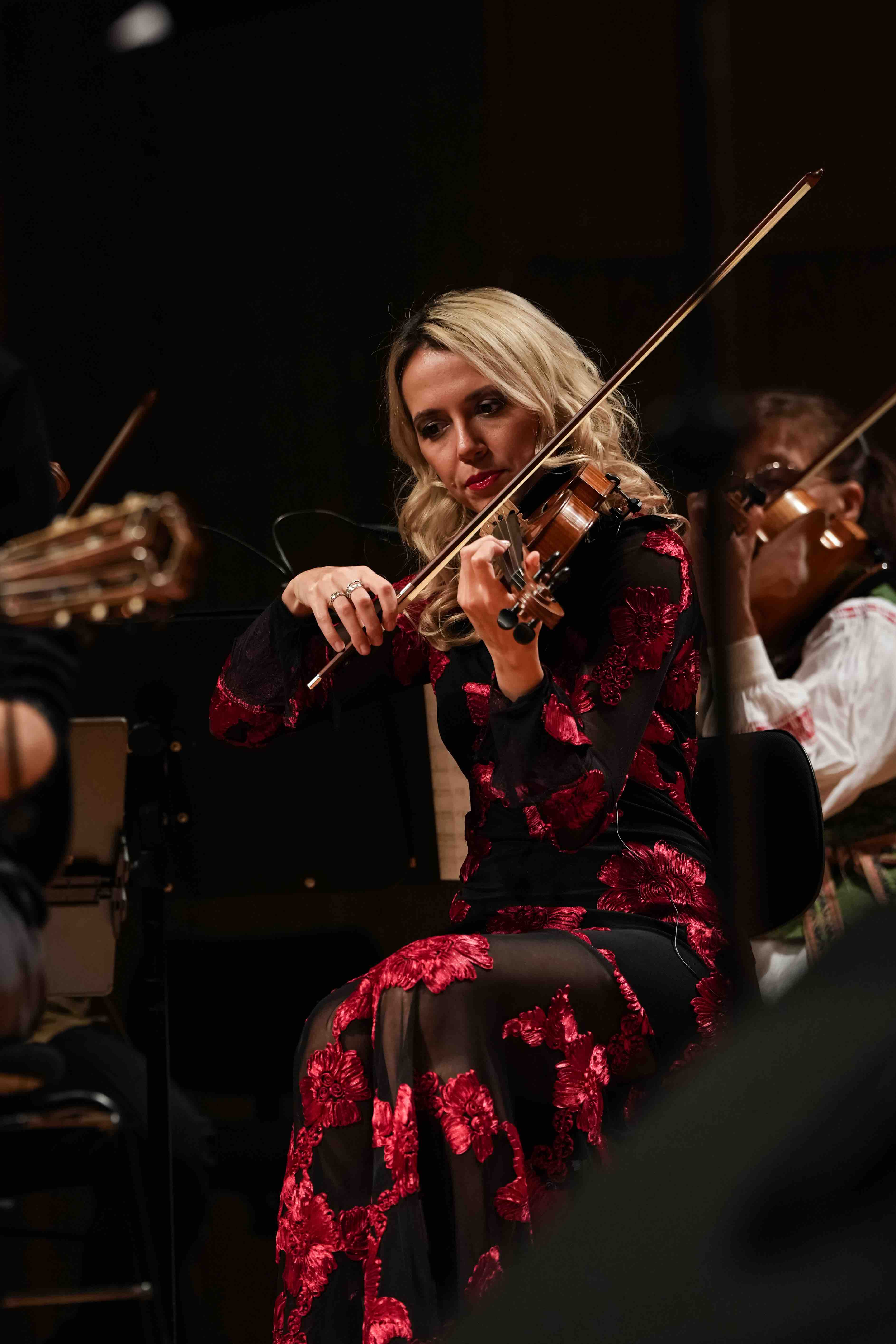 Kamilla Bush, Violin , Portrait, ©Firat_Tuncer