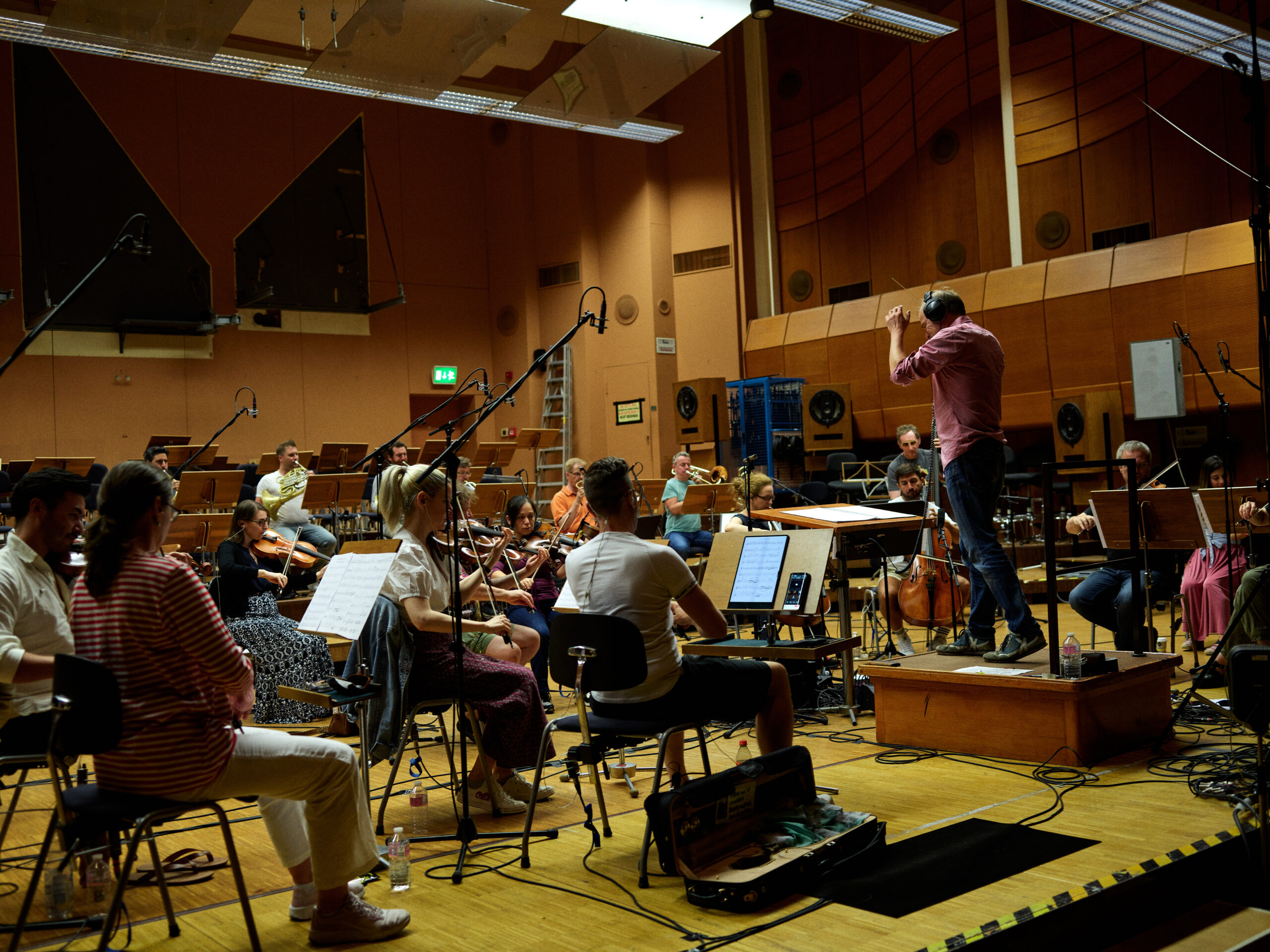 Das Orchester der Kulturen bei Studioaufnahmen beim SWR in Baden-Baden